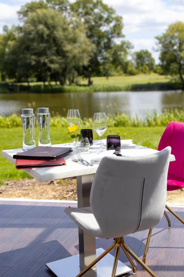 Kingfisher Hotel, Golf And Country Club Milton Keynes Dış mekan fotoğraf